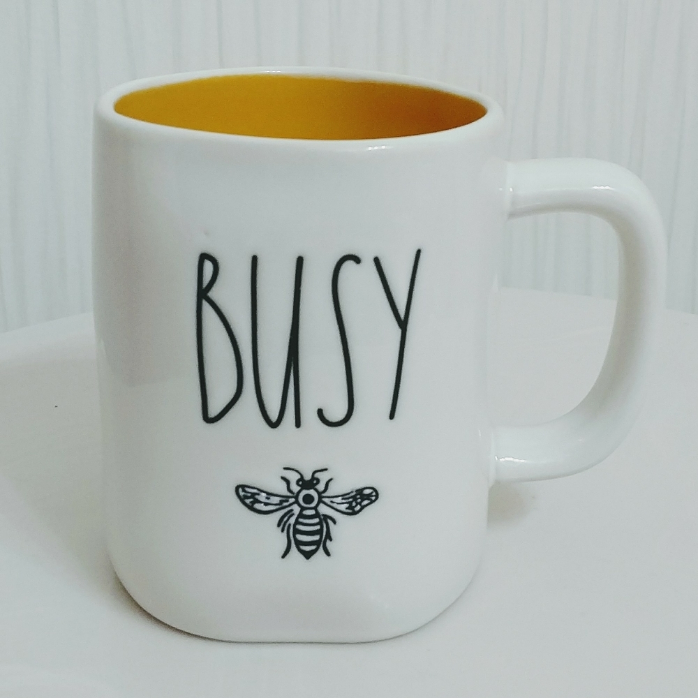 Rae Dunn Busy Bee Mug with yellow inside